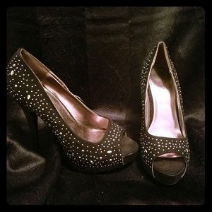 Black heels with studs